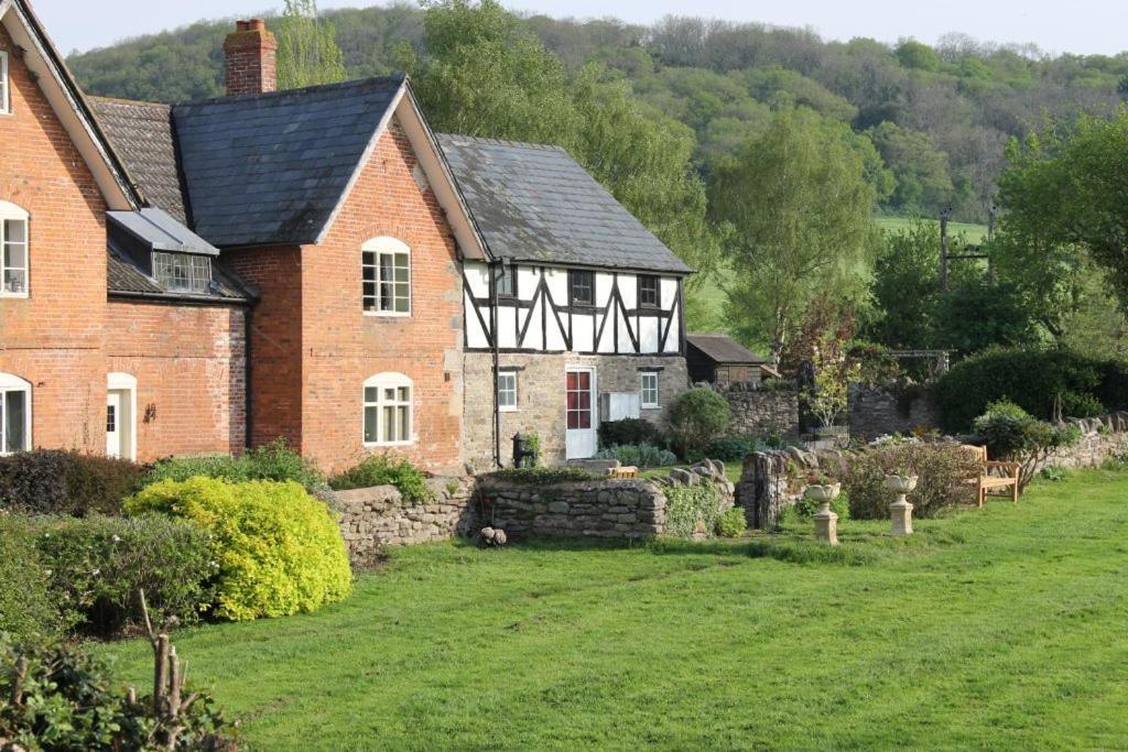 Dee'S Cottage At Brinsop ヘレフォード エクステリア 写真